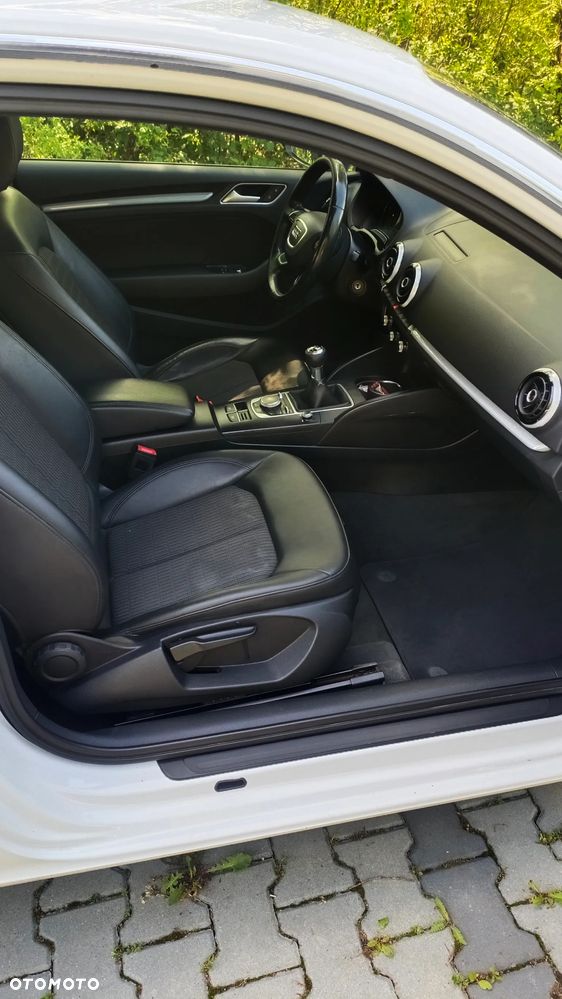 Audi A3 3-drzwiowe 1.6 TDI clean diesel Ambiente - 10