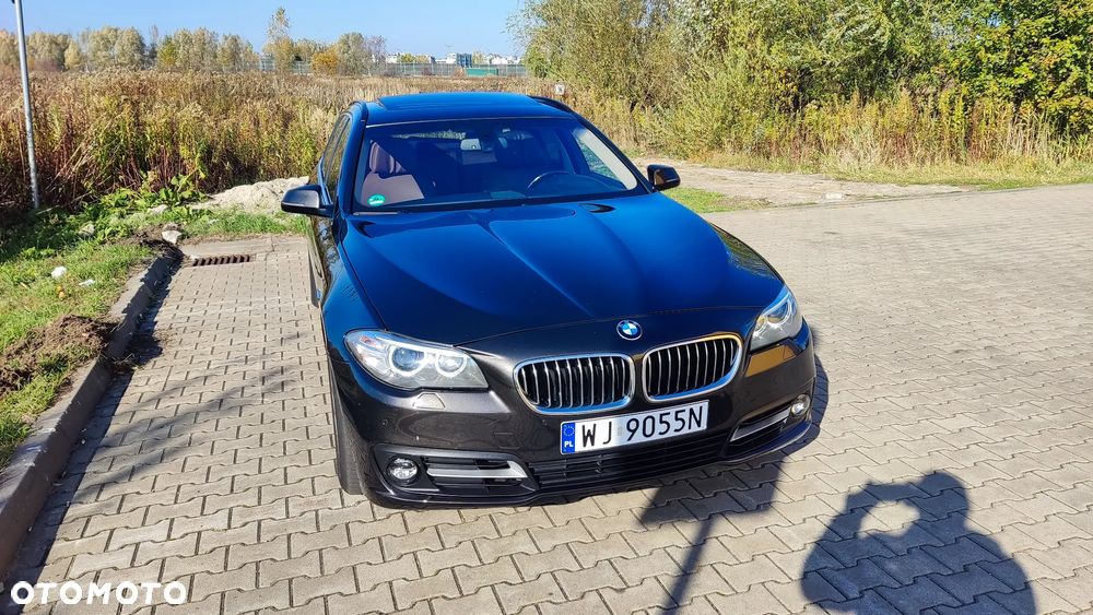 BMW Seria 5 520d Touring Luxury Line - 25