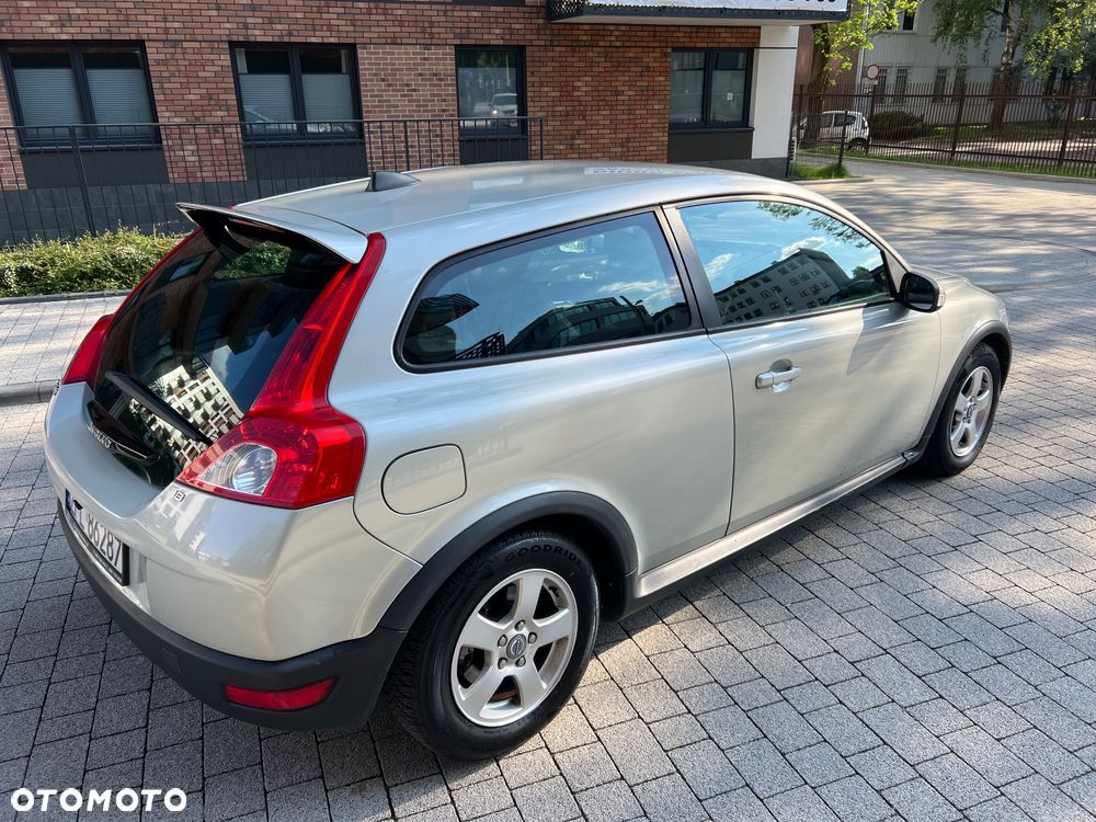 Volvo C30 1.8 Momentum - 4
