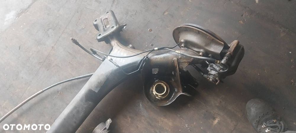 BELKA OŚ ZAWIESZENIA TYŁ TARCZE Z ABS PEUGEOT 307 I KOMBI - 4