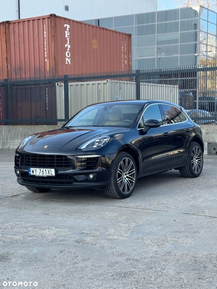 Porsche Macan - 1