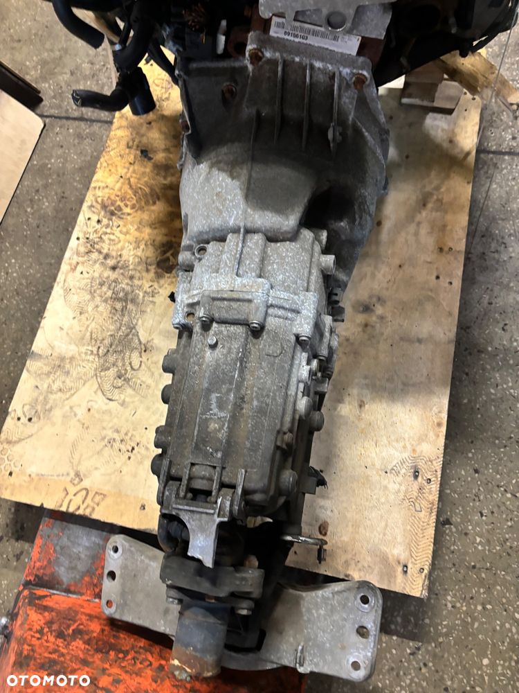 SKRZYNIA bmw E46 E60 E90 E91MANUAL 1069401052 - 1