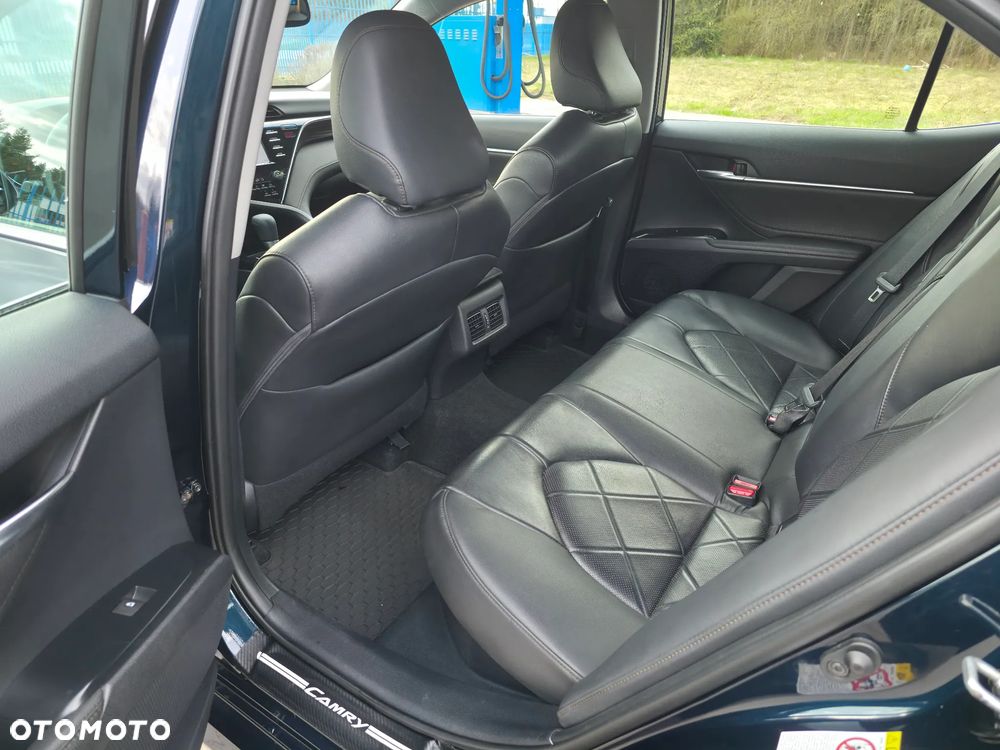 Toyota Camry 2.5 Hybrid Prestige CVT - 15