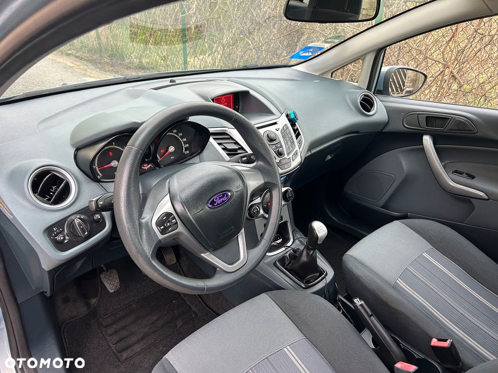 Ford Fiesta 1.25 Trend - 26