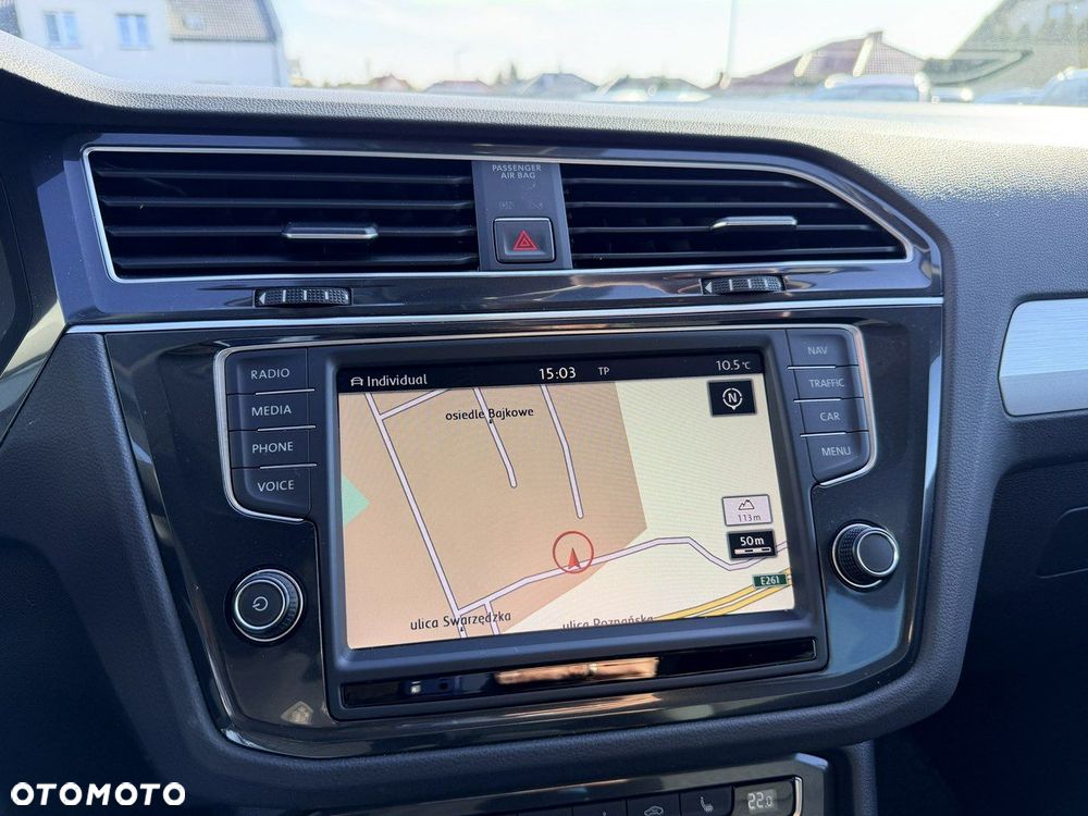 Volkswagen Tiguan - 25