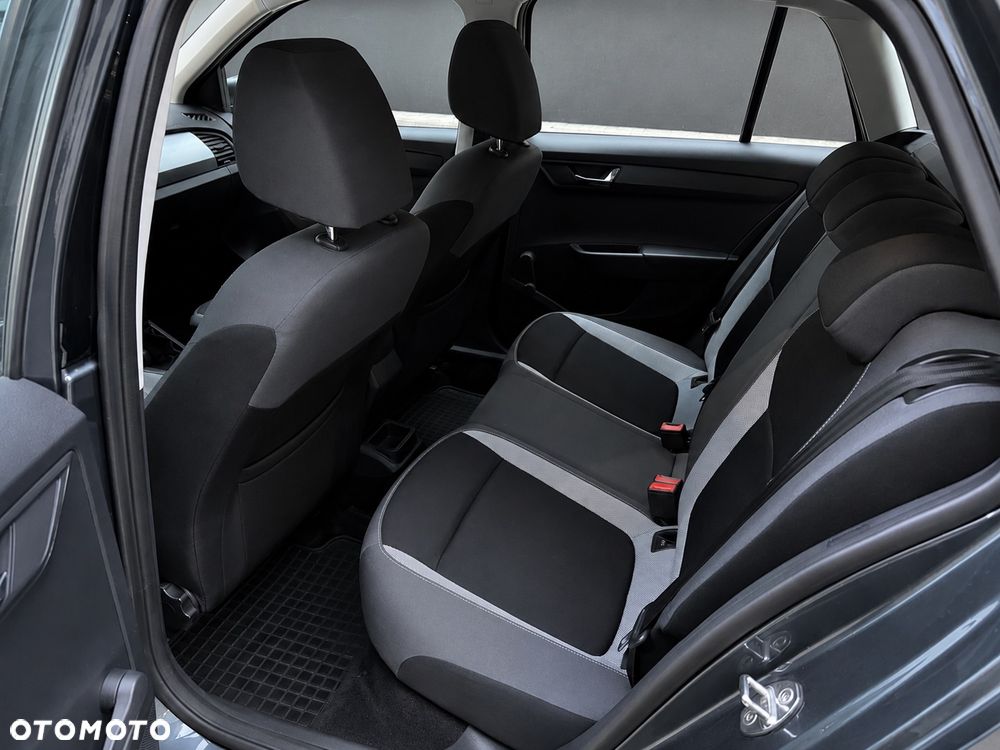 Skoda Fabia 1.0 Ambition - 11