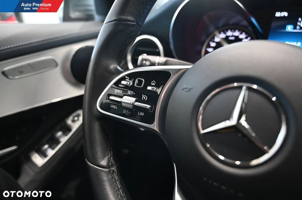 Mercedes-Benz GLC - 7