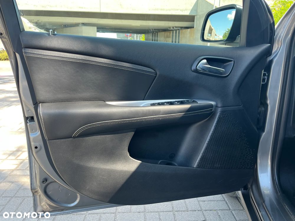 Fiat Freemont 2.0 Multijet Urban - 17