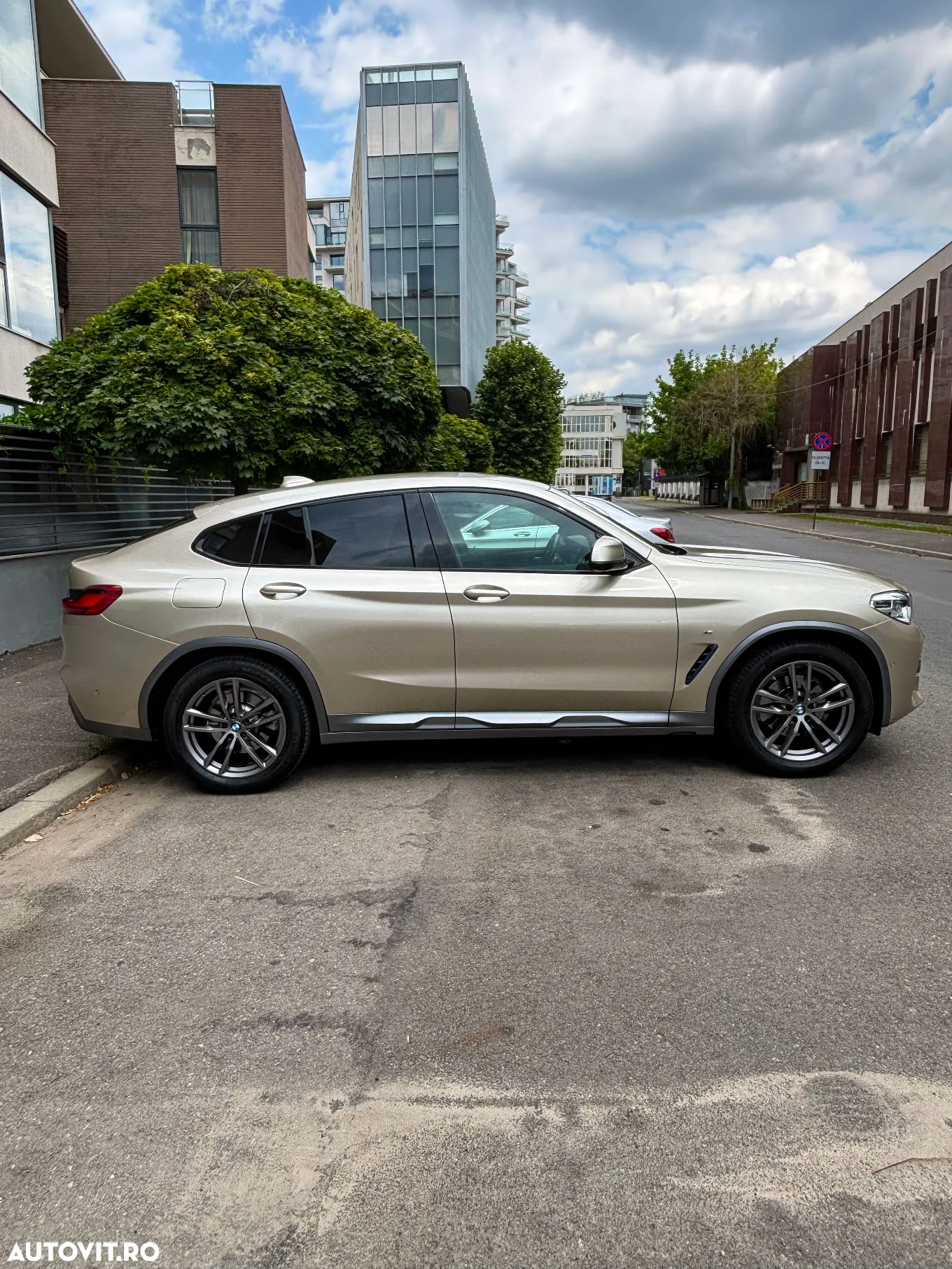 BMW X4 xDrive20i AT M Sport X - 2