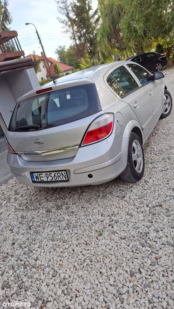 Opel Astra 1.6 Elegance - 18