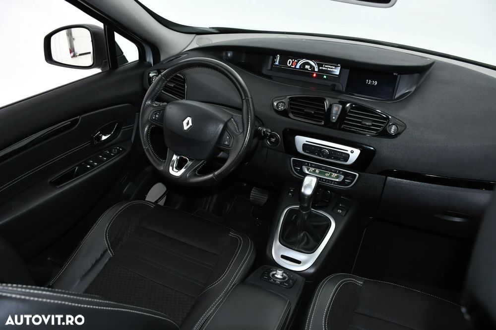 Renault Grand Scenic dCi 110 EDC Bose Edition - 4