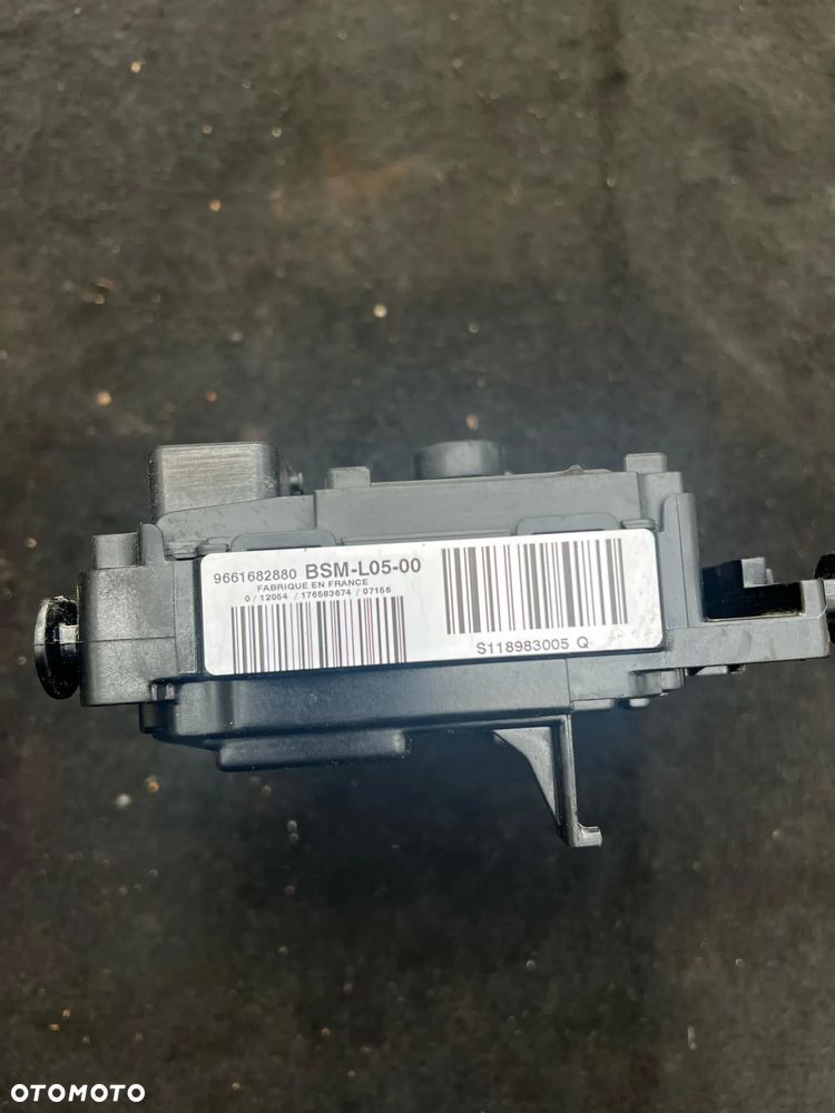 moduł BSC A02 00 9656148080 bsm  9646405280 9667044880 9675877980 R02-00 9664705980 R02r02-00 9661281580 L01-00 9656593780 9661708280 l11-00  bsi 966405888001 281201919b 28119247-5b 9645030380 9661682880 9659285480 BSI 9657999380 - 19