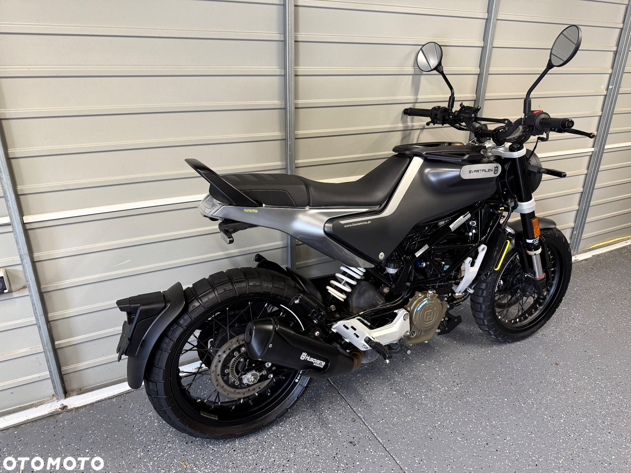 Husqvarna Svartpilen - 3