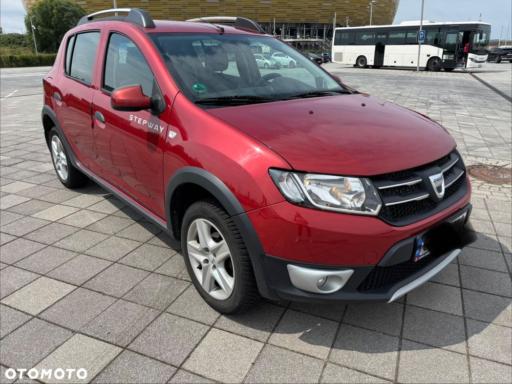 Dacia Sandero TCe 90 Celebration - 1