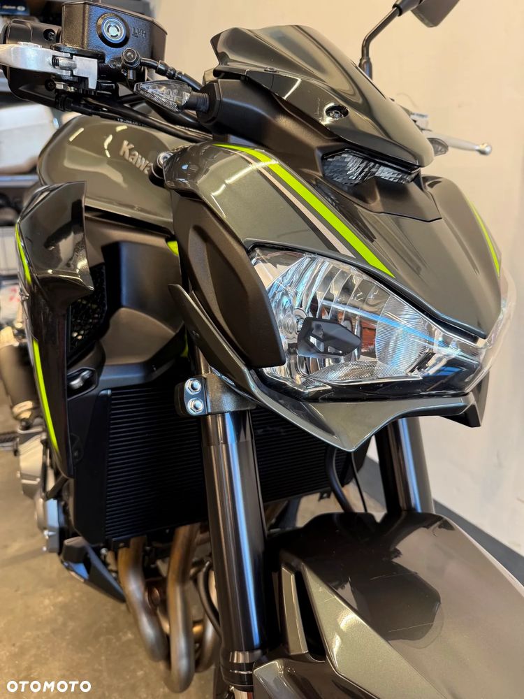 Kawasaki Z 900 - 36