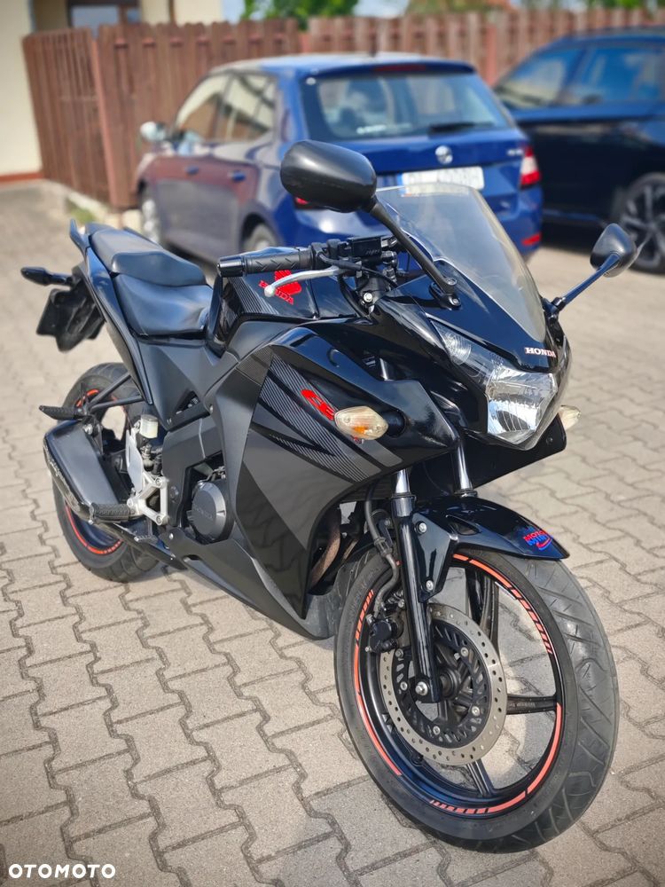 Honda CBR - 4