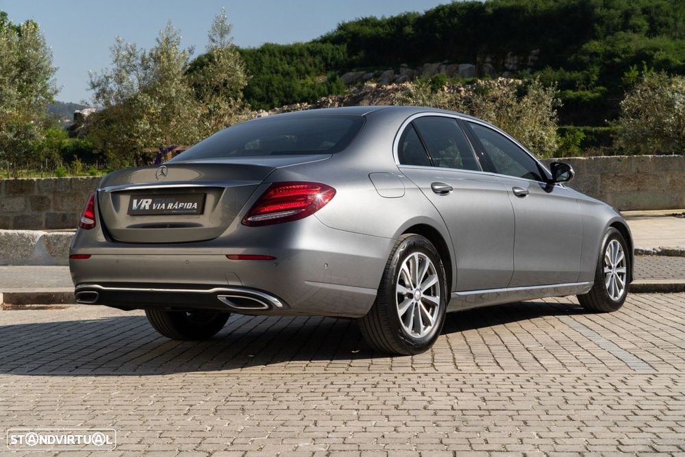 Mercedes-Benz E 220 d Avantgarde - 5