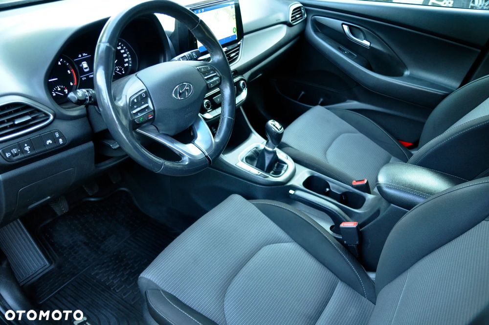 Hyundai i30 1.6 D Comfort - 7