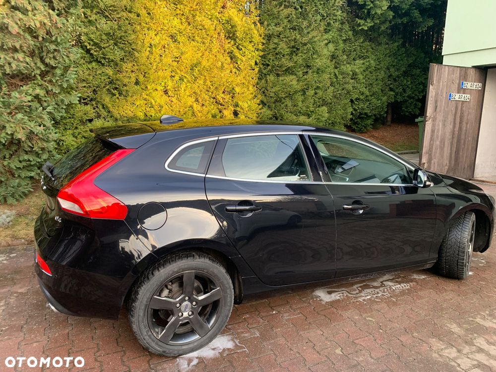 Volvo V40 D4 Drive-E Momentum - 3