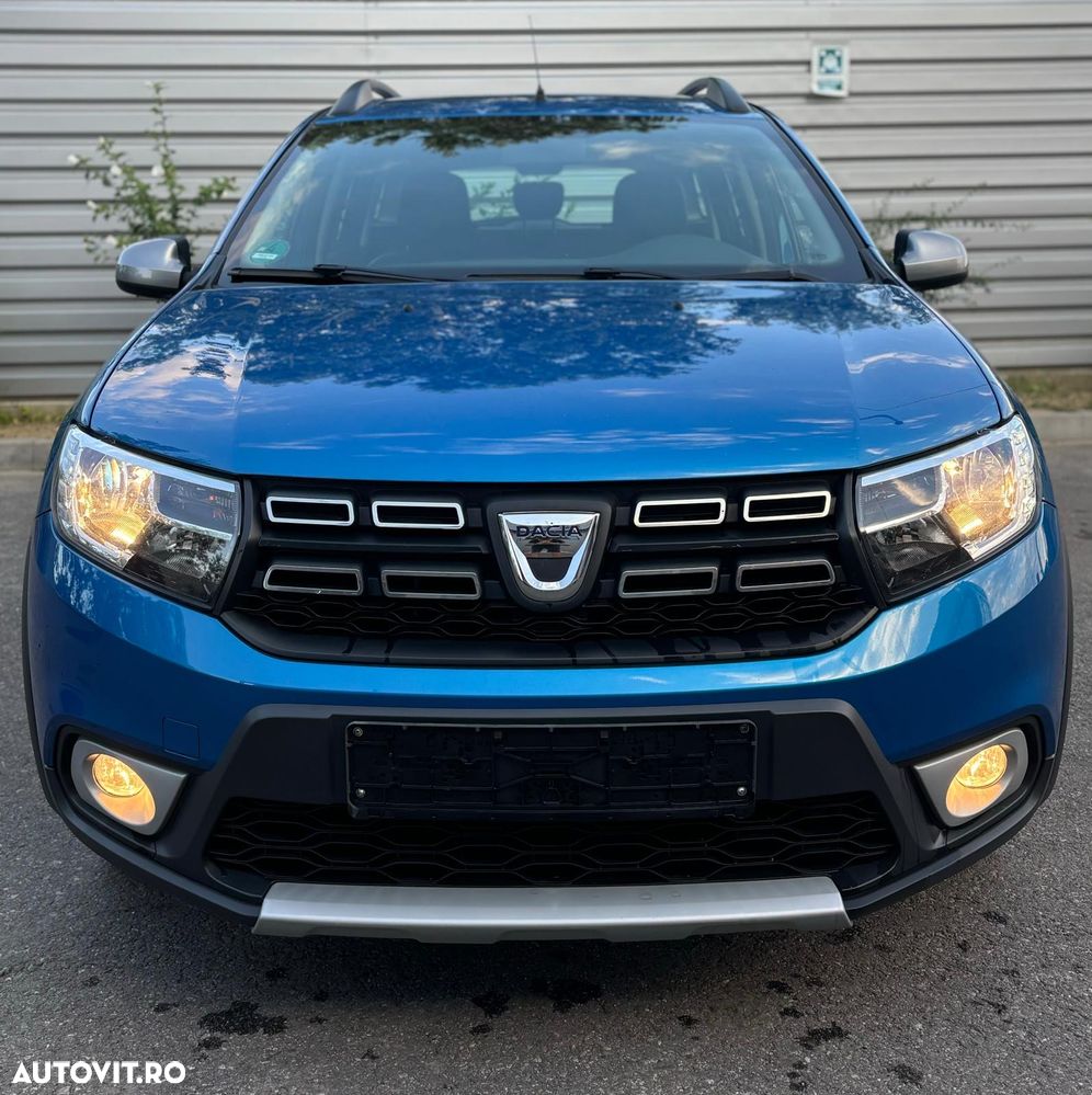 Dacia Logan Stepway 0.9 TCe - 3