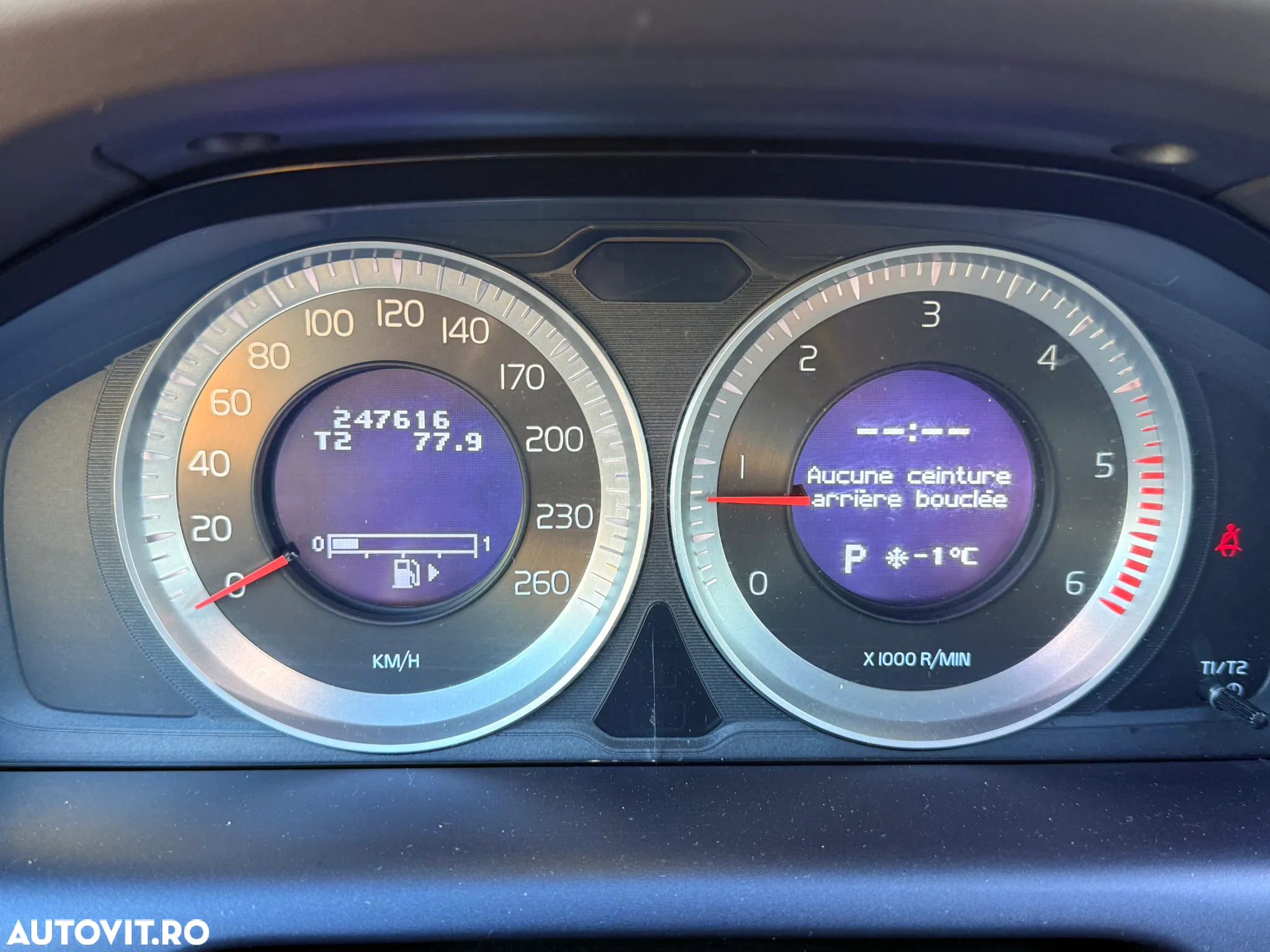 Volvo XC 60 2.4D AWD Aut. Summum - 8