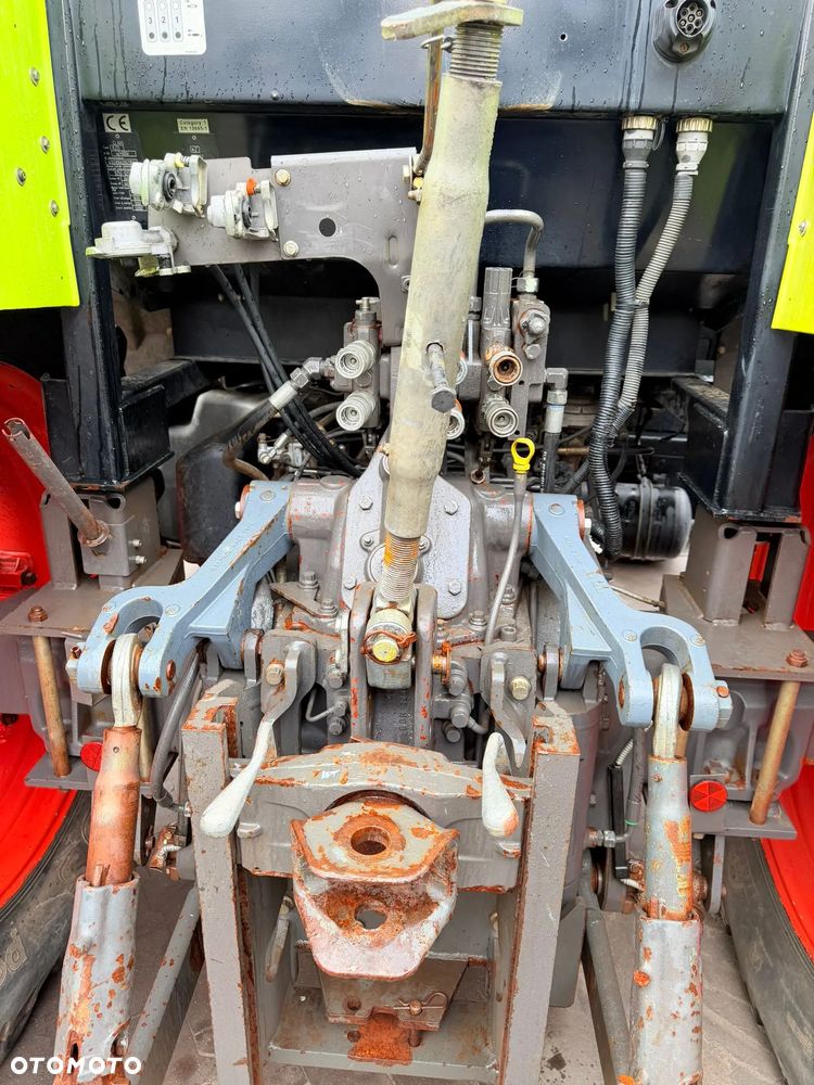 Claas Arion 630C - 14