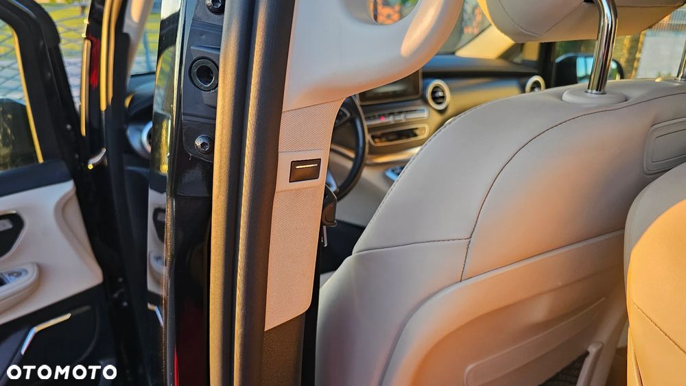 Mercedes-Benz Klasa V 250 d 4-Matic Avantgarde 7G-Tronic (ekstra d³) - 32