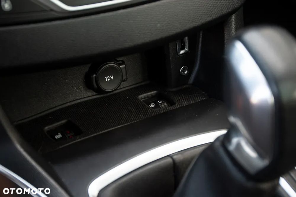 Peugeot 308 BlueHDi 150 Automatik Stop & Start Allure - 37