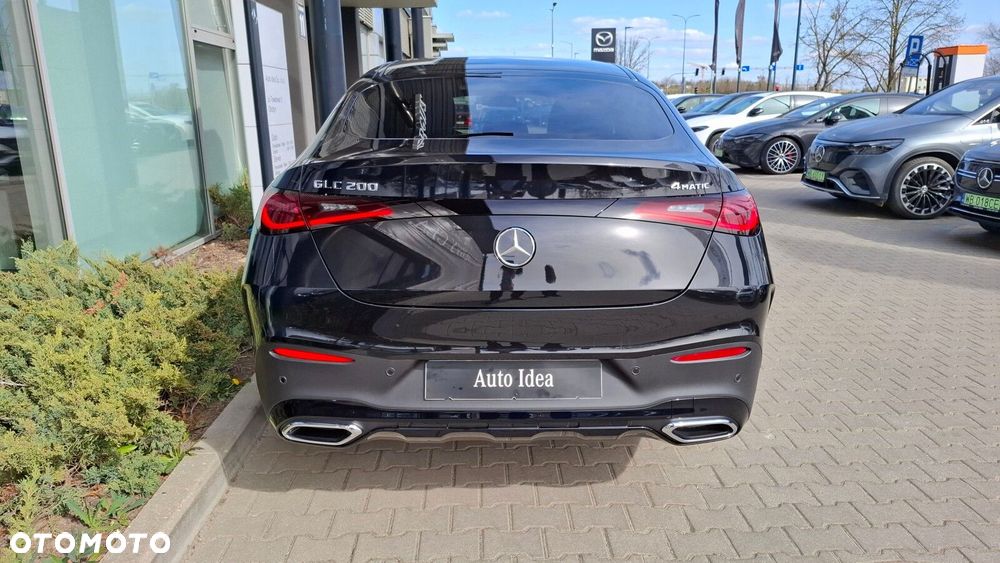 Mercedes-Benz GLC - 9