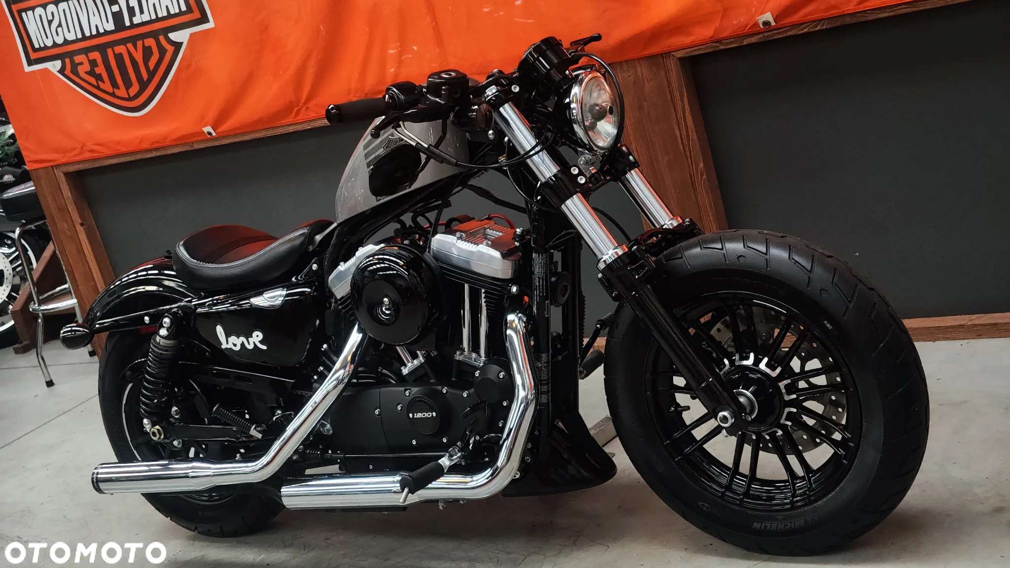 Harley-Davidson Sportster Forty-Eight - 2