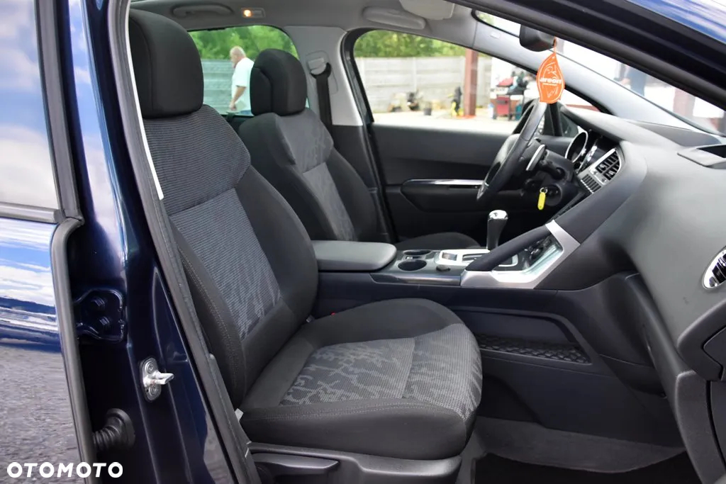 Peugeot 3008 HDi FAP 110 EGS6 Premium - 27