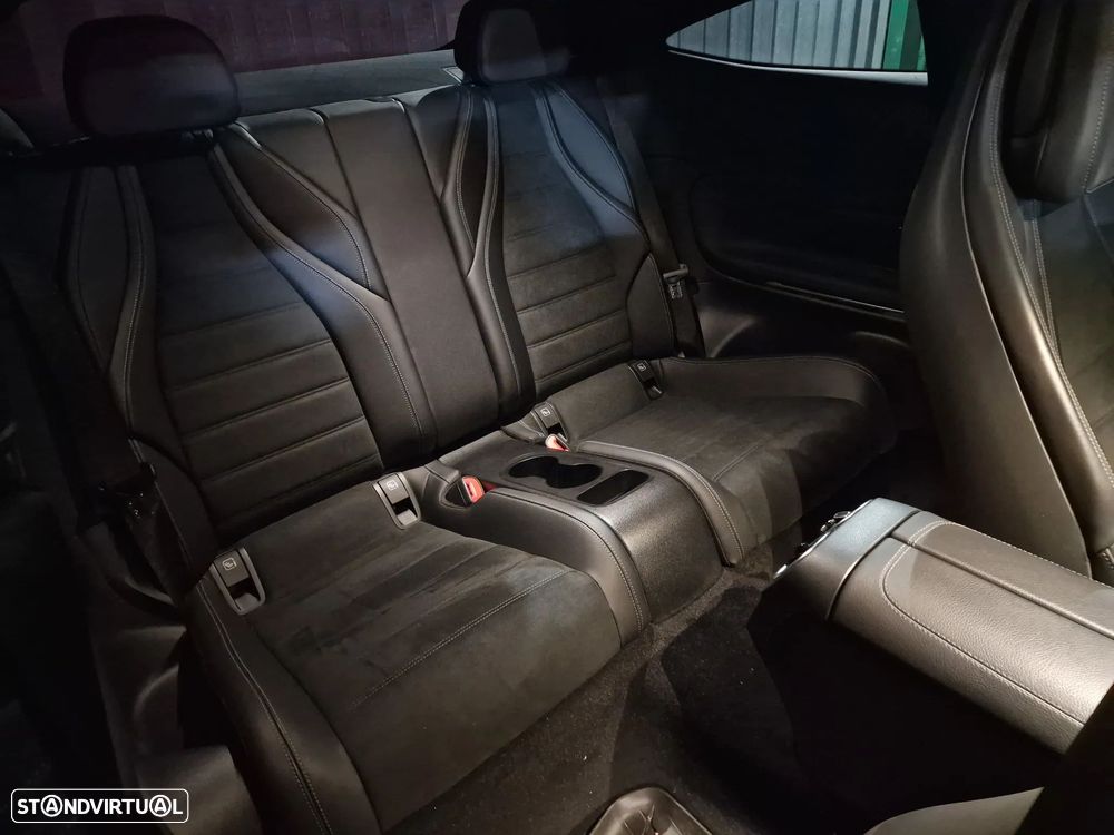 Mercedes-Benz CLE 300 e Coupe - 12
