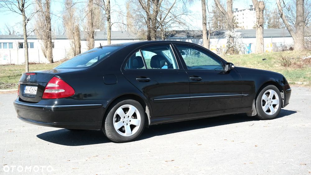 Mercedes-Benz Klasa E 220 CDI Automatik Avantgarde - 9