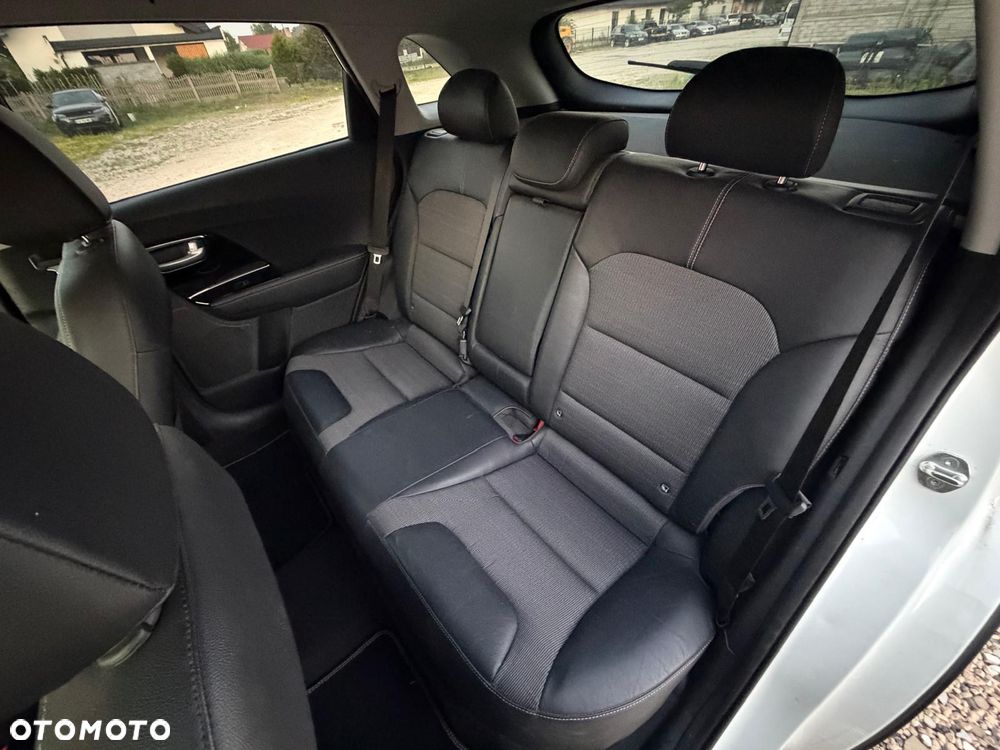Kia Niro - 11