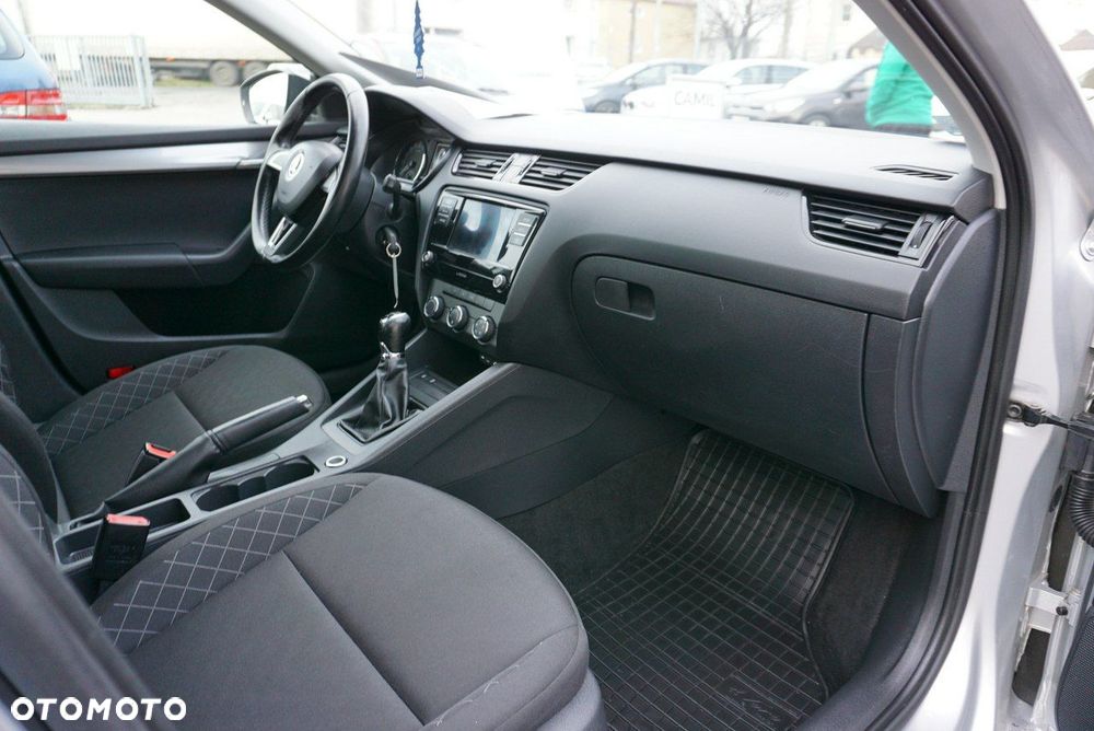 Skoda Octavia - 22