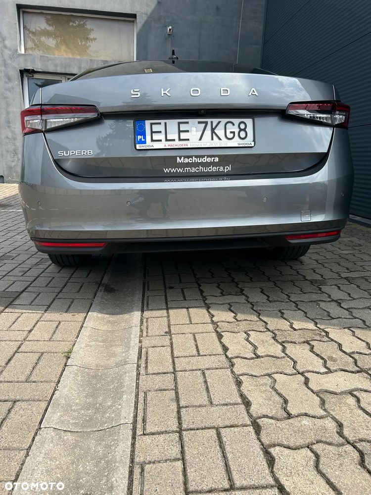 Skoda Superb 1.5 TSI mHEV Selection DSG - 7