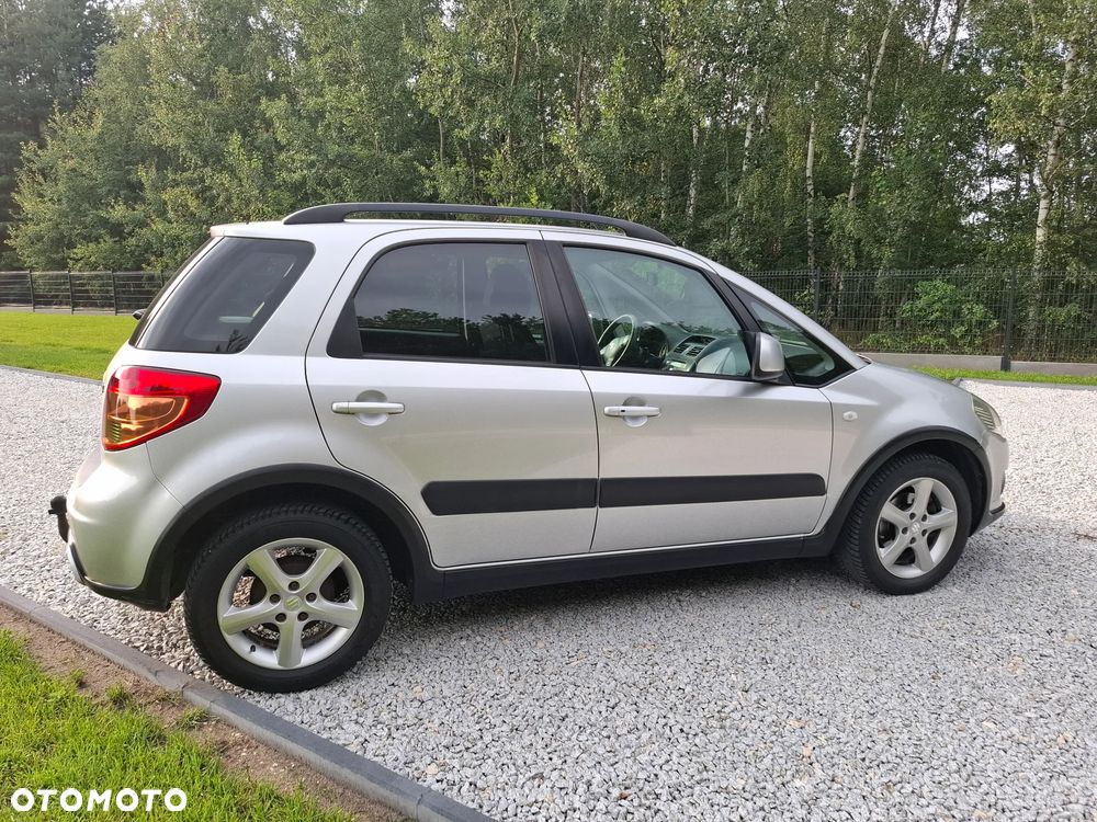 Suzuki SX4 1.6 GLX / Comfort - 4