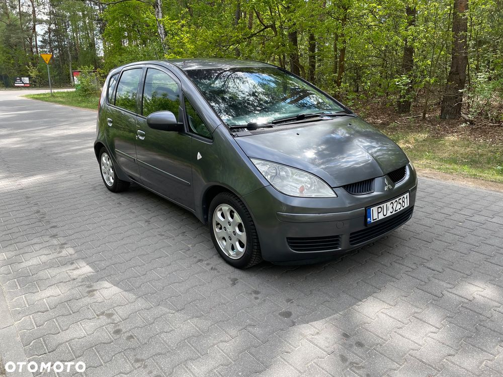 Mitsubishi Colt - 2