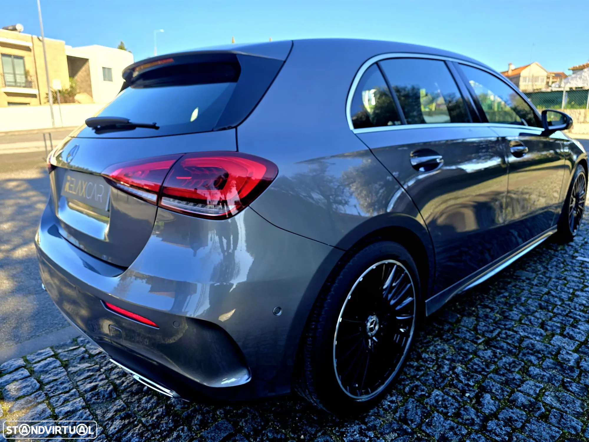 Mercedes-Benz A 180 d 7G-DCT AMG Line - 12