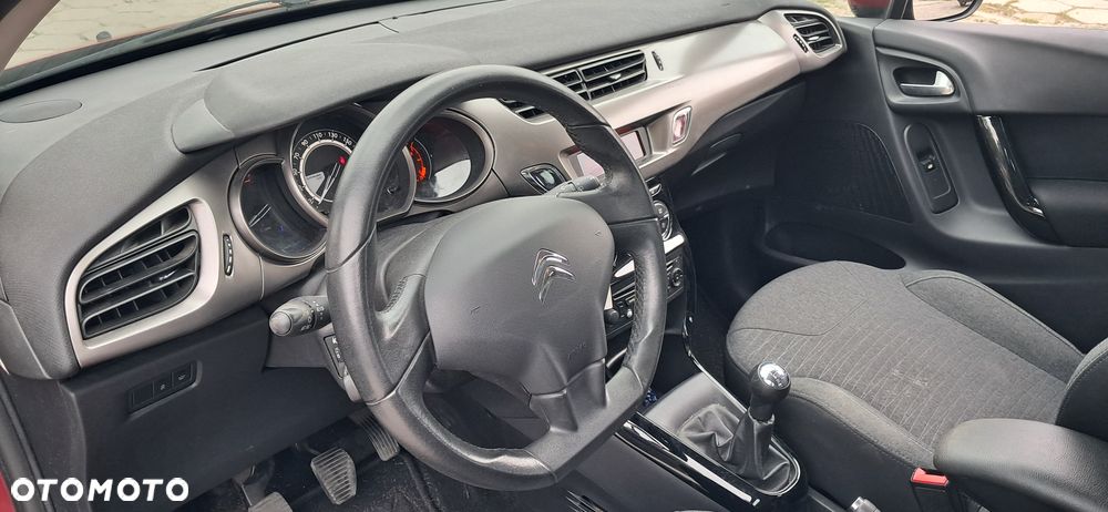 Citroën C3 BlueHDi 100 S&S SHINE - 12