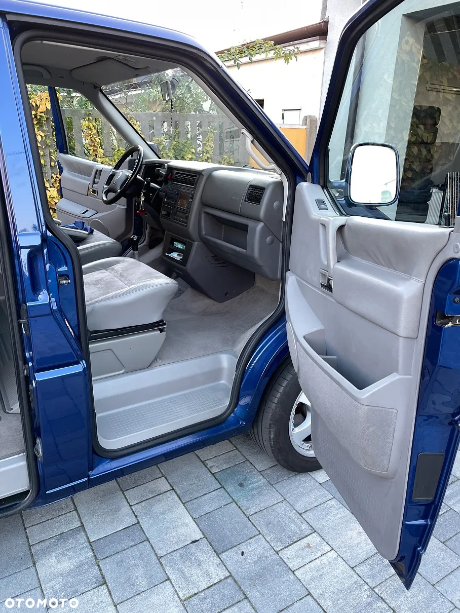 Volkswagen Multivan TDI - 7