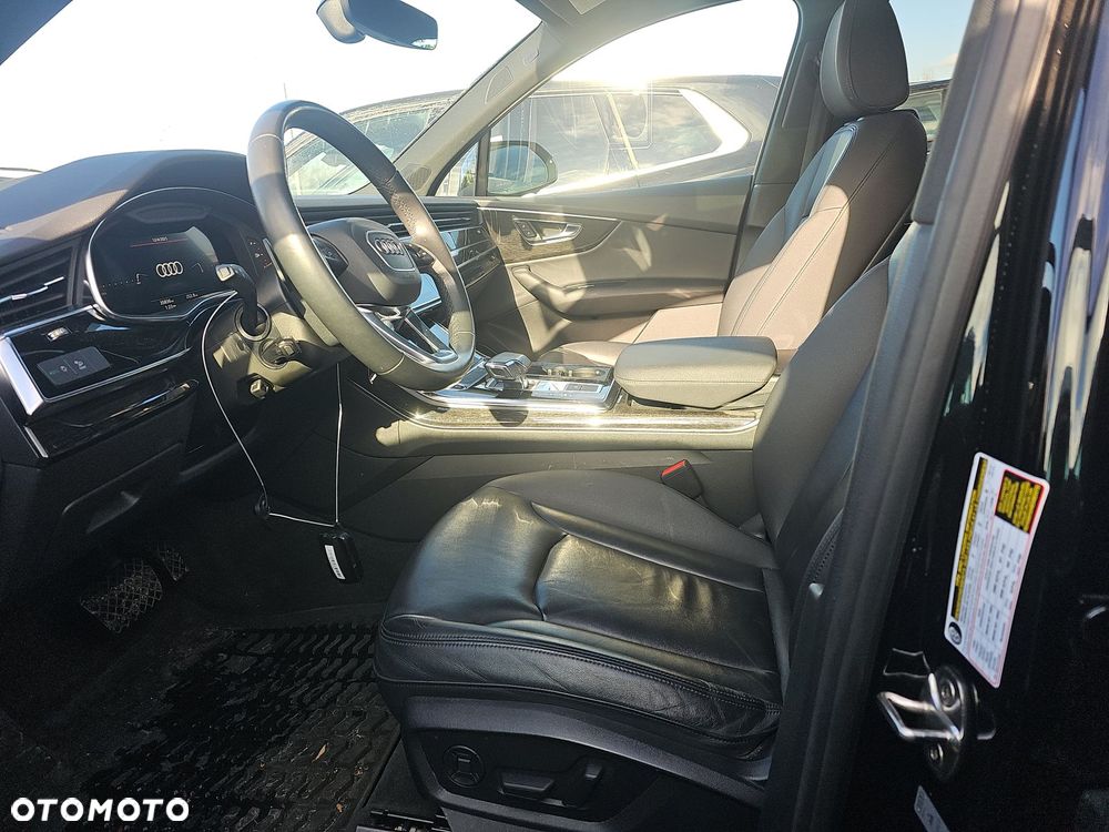 Audi Q7 - 8