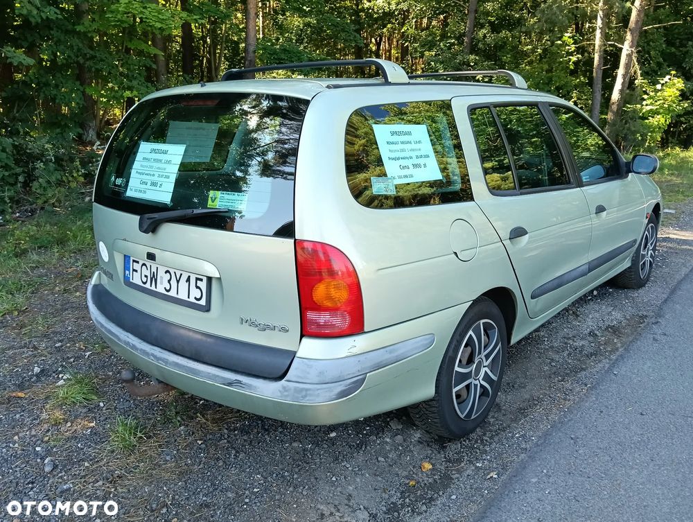 Renault Megane 1.9 dTi Air - 4
