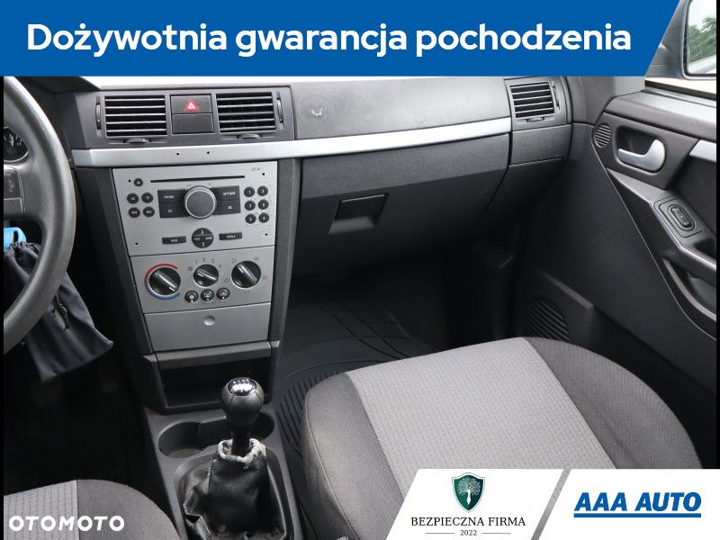 Opel Meriva - 9