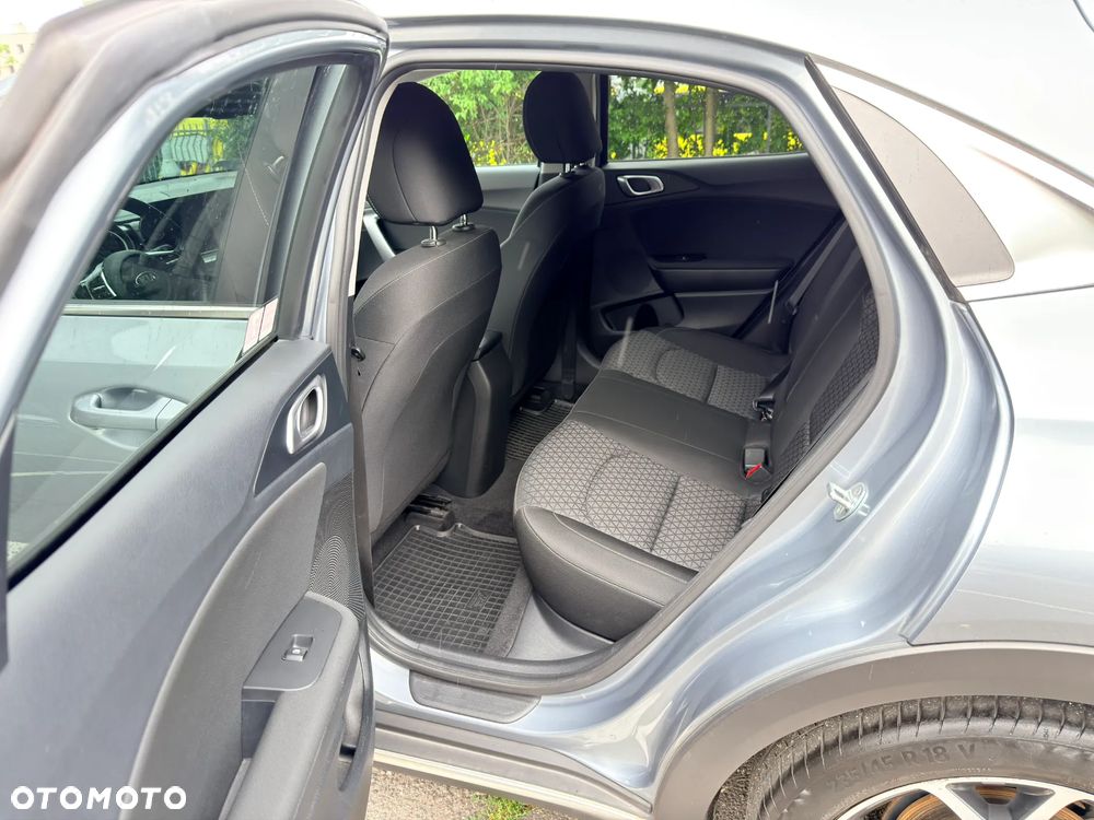 Kia XCeed 1.5 T-GDI M - 10
