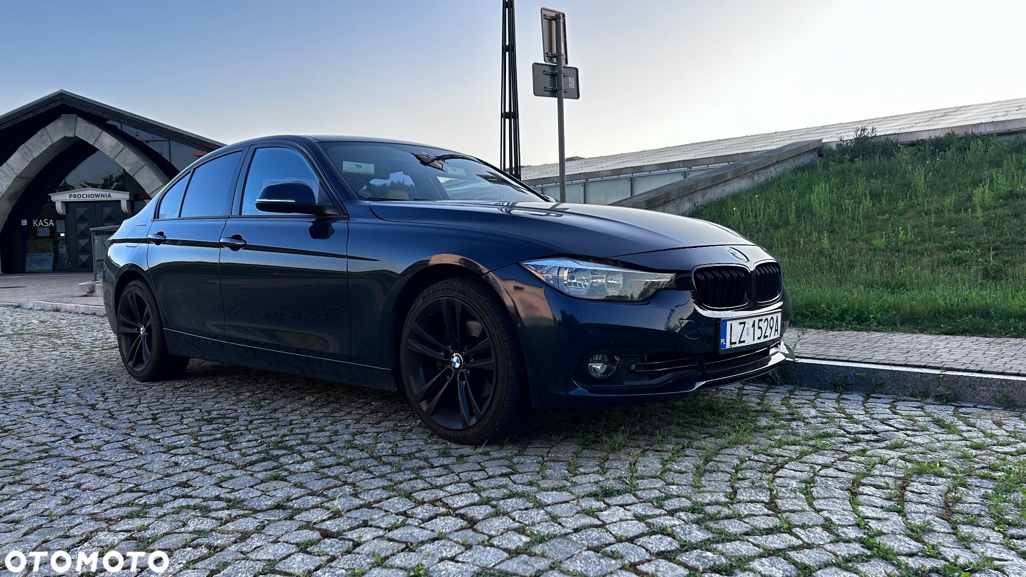 BMW Seria 3 - 1