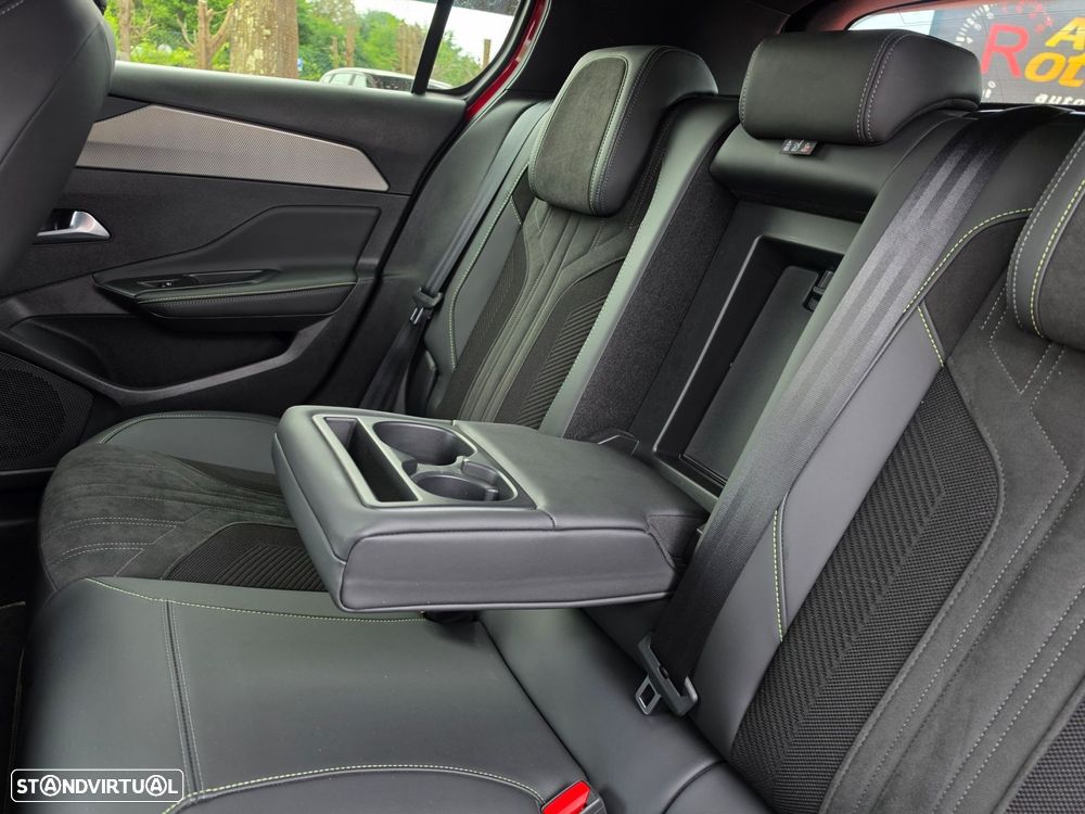 Peugeot 308 1.2 PureTech GT Pack EAT8 - 16