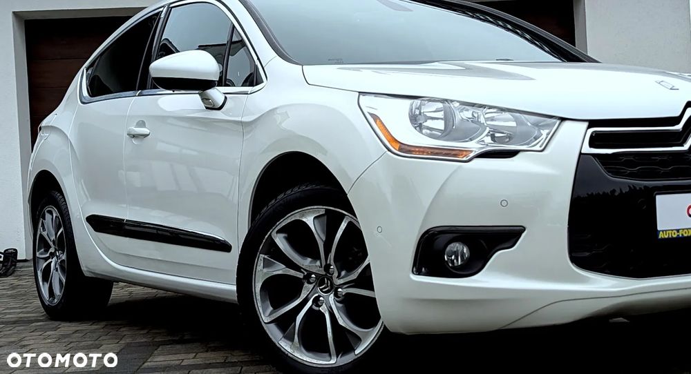 Citroën DS4 VTi 120 Urban Show - 24