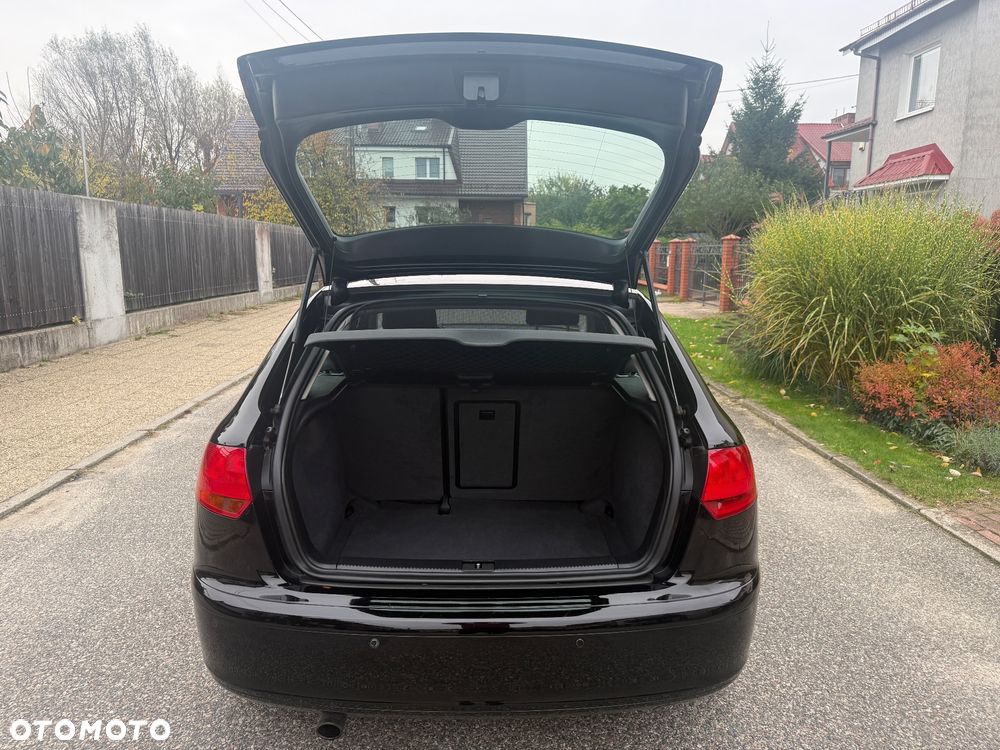 Audi A3 Limousine - 21