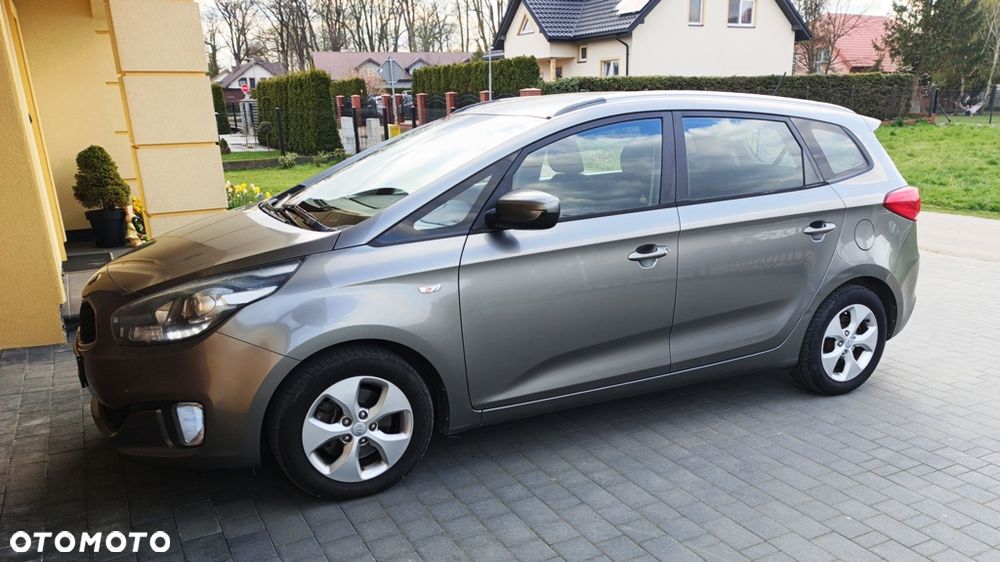 Kia Carens 1.7 CRDi 115 Fifa World Cup Edition - 11